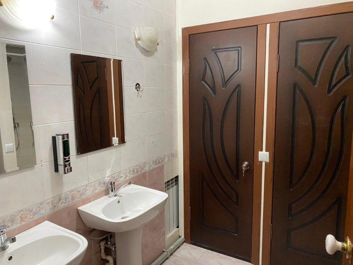 طشقند Old Inn Hostel المظهر الخارجي الصورة