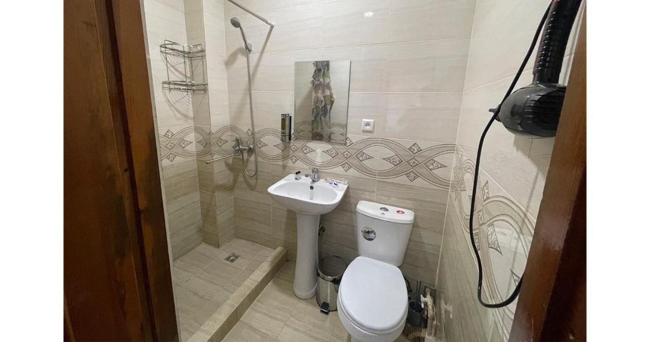 طشقند Old Inn Hostel المظهر الخارجي الصورة