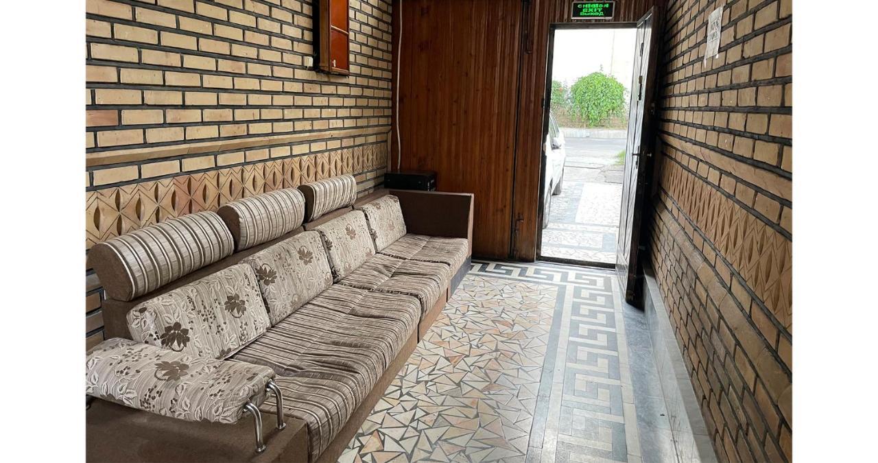 طشقند Old Inn Hostel المظهر الخارجي الصورة