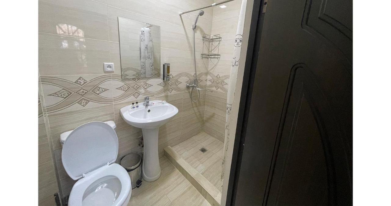 طشقند Old Inn Hostel المظهر الخارجي الصورة