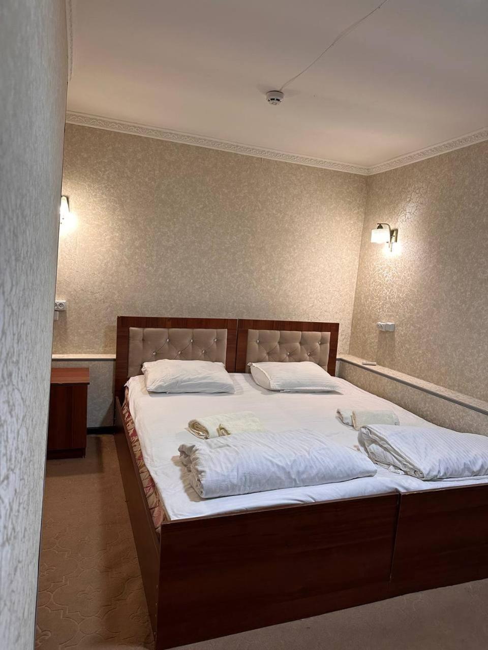 طشقند Old Inn Hostel المظهر الخارجي الصورة